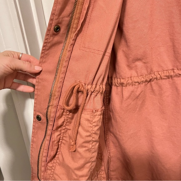Old navy jacket- Size XS, had for years and only worn a few times. Good as new - Picture 3 of 3